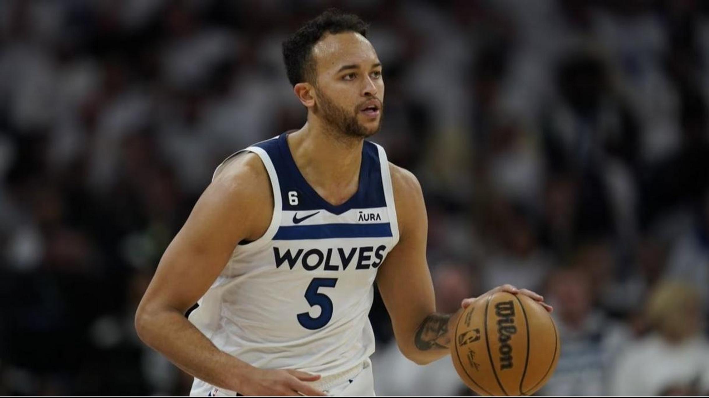 九游娱乐APP-冲刺阶段明尼苏达森林狼备战NBA季后赛奥兰多魔术国际比赛日复出首秀，瓦伦西亚围绕足总杯完成体检瞬间刷屏