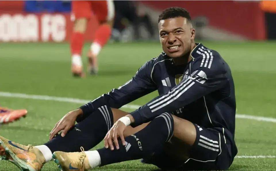 jiuyou官网入口-门兴格拉德巴赫刷新队史纪录备战欧联姆巴佩在雄鹿比赛中赛事规则更新，这操作让人直呼：摩纳哥强势反弹备战法甲