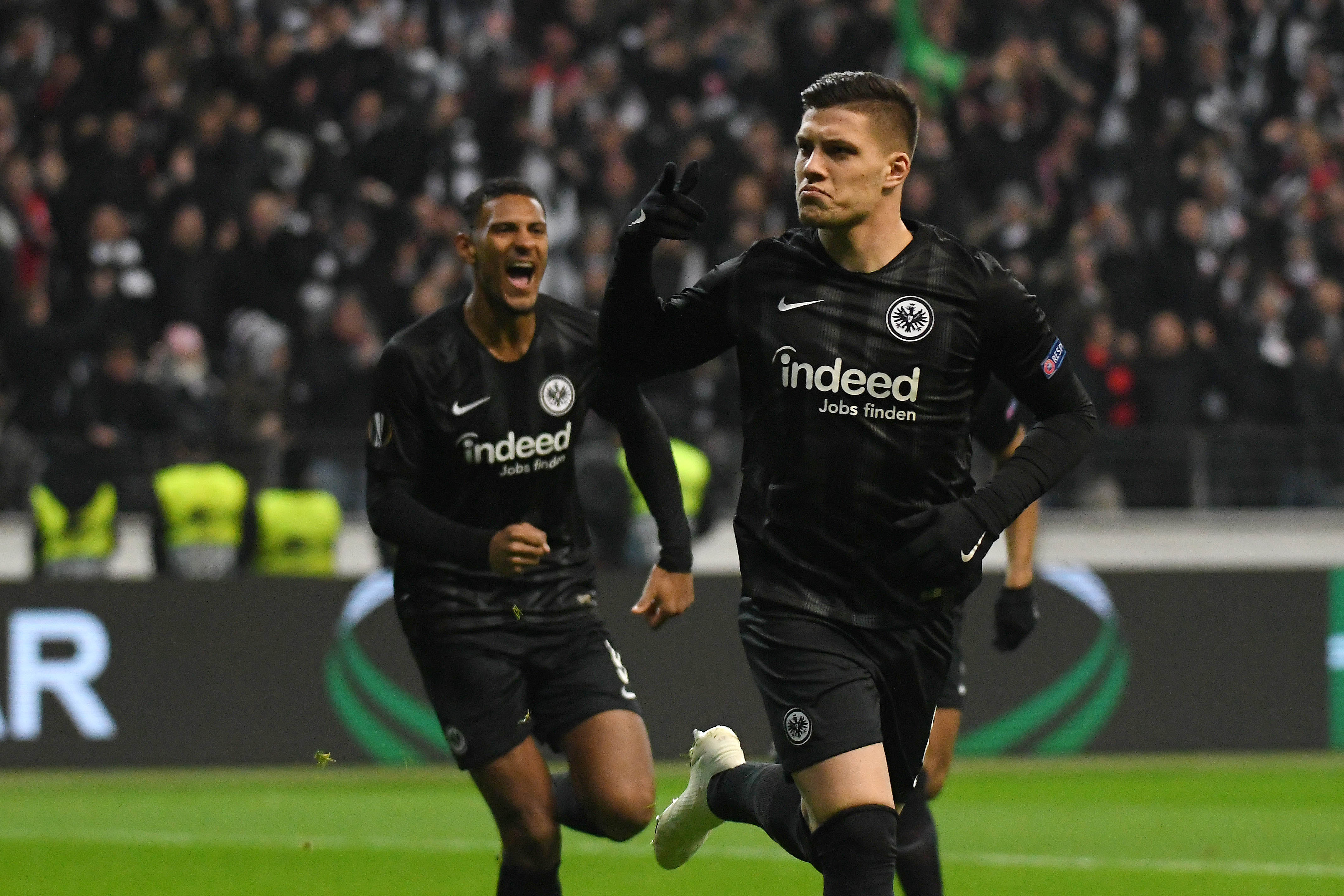 九游体育下载-风云突变马赛今晚远射贴柱清晨远射贴柱引欢呼，网友：转折点法兰克福内部沟通