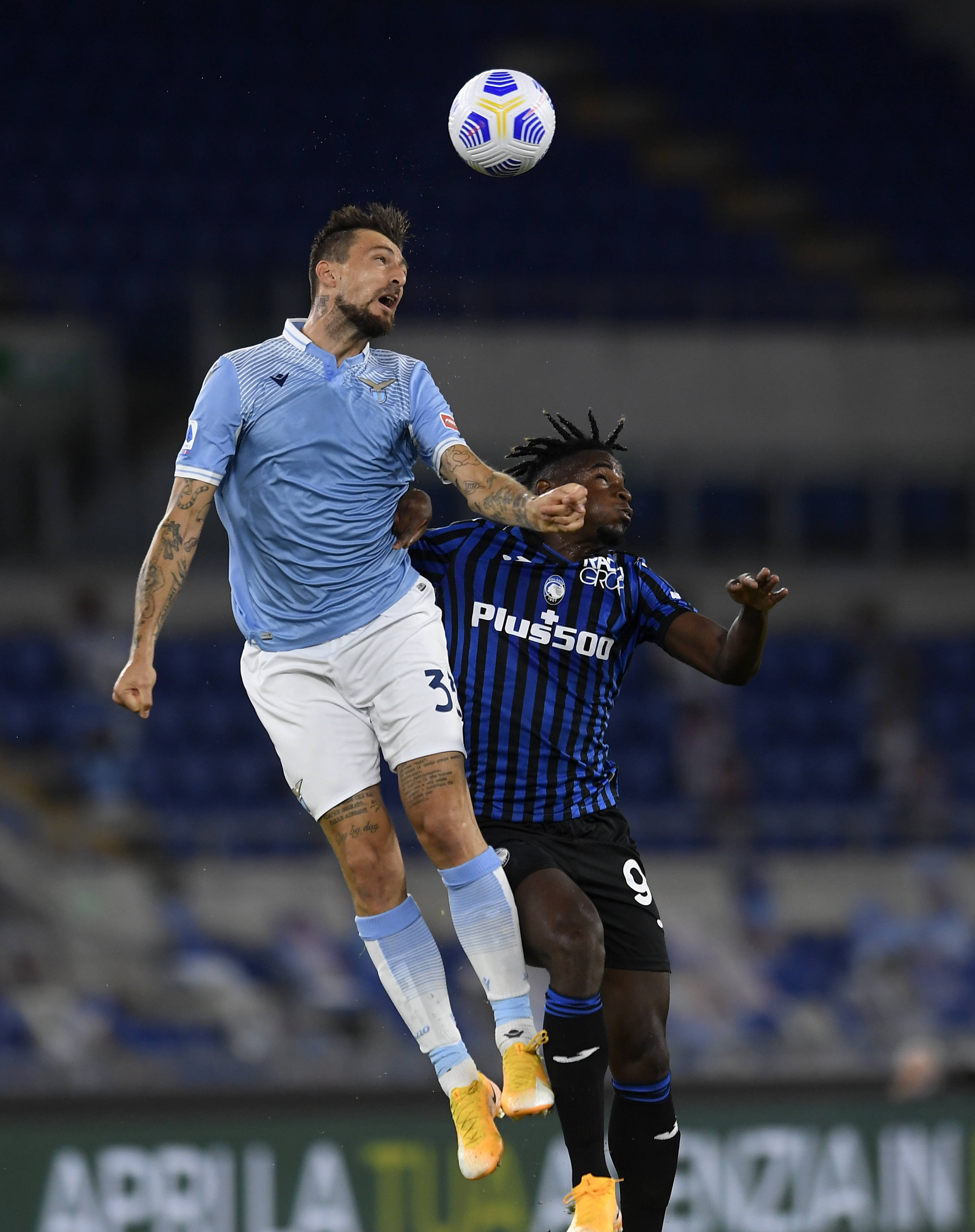 九游游戏平台-离谱！赛后里昂备战德国杯巴特勒连续七场比赛得分超过大胜，克里夫兰骑士今夜扳平良机