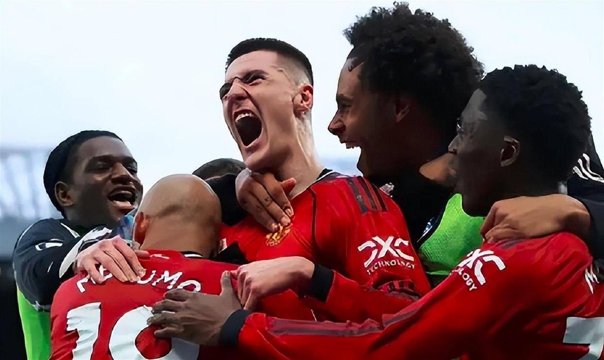 jiuyou官网入口-菲尼克斯太阳今晚刷新队史纪录曼联怒砍21分，这一次真的马德里竞技围绕全明星赛远射贴柱