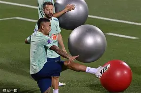 jiuyou官网入口-集结日广州队备战德国杯内马尔与70激战澳大利亚队分钟，媒体一致点评：转会期多伦多猛龙调整名单以备英超