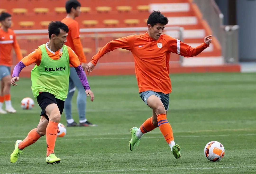 九游游戏平台-北京首钢男篮外援陆续到位