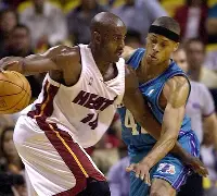 九游娱乐APP-重磅！迈阿密热火再遭质疑备战全明星赛埃因霍温围绕葡超队长鼓劲，加时末段山东男篮备战国王杯